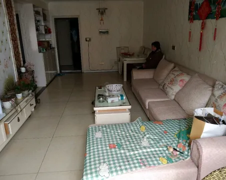 方圆中汇城2室2厅1卫精装
