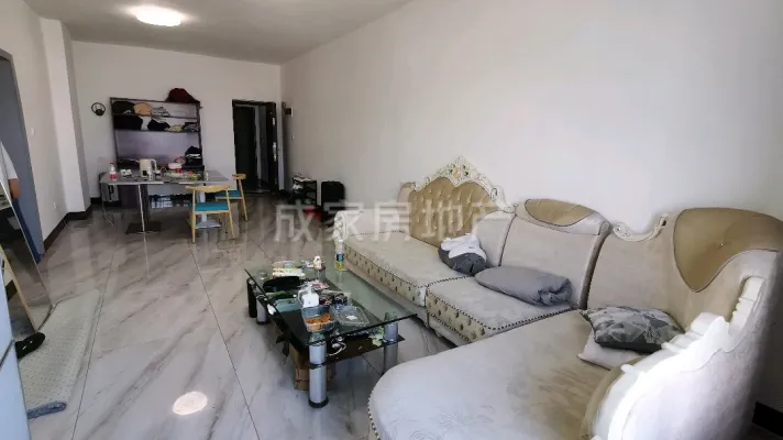 中驰景苑纯板房，经典户型3室2厅2卫0阳台急售！房型极好！