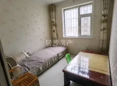 九龙佳苑丁香苑 3室2厅1卫1阳台精装 使用面积大楼层好