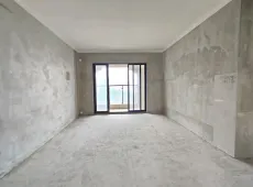 红花岗区|实地蔷薇国际4室2厅2卫出售|买房租房佣金全返