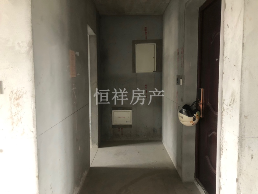 碧桂园凤凰台,中天御苑旁碧桂园凤凰台 四开间朝南 景观楼层6
