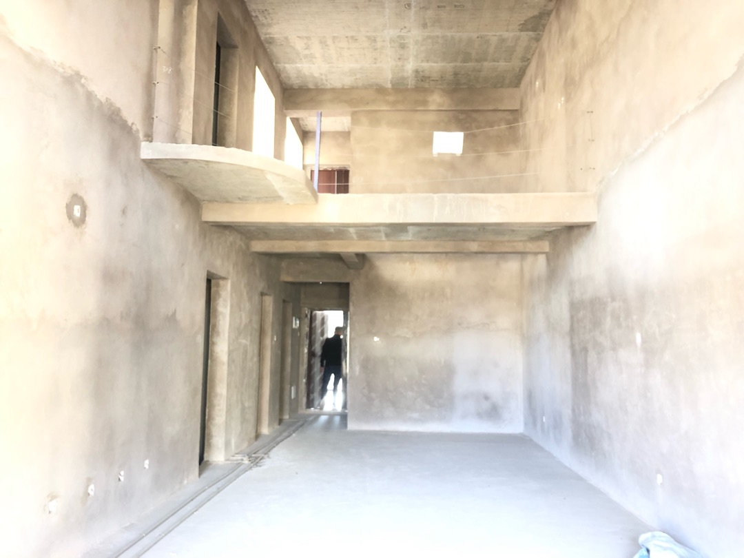 麒麟区南片区毛坯4室3厅3卫二手房出售2