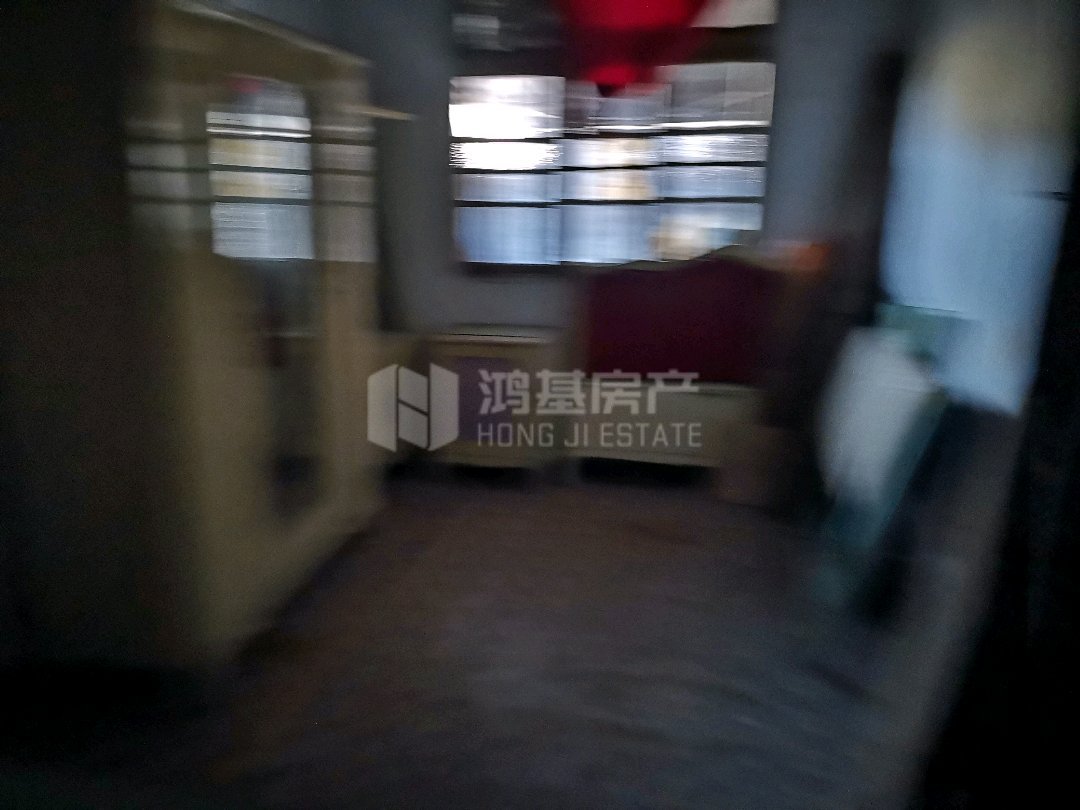 上海北路橡胶厂宿舍,近地铁 梦时代 有院子 门卫 停车方便2