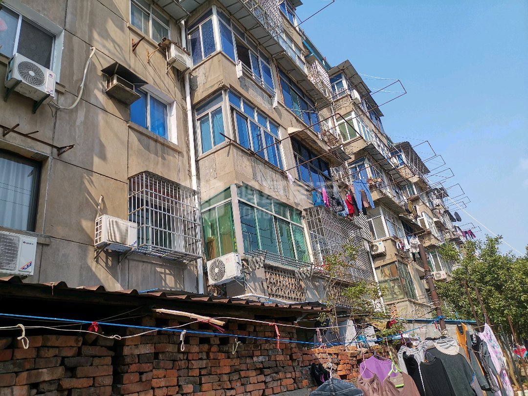 上海北路橡胶厂宿舍,近地铁 梦时代 有院子 门卫 停车方便11
