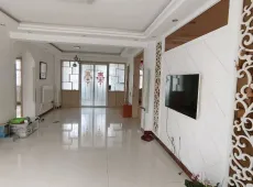 临沭县|弘盛华庭5室4厅2卫出售|买房租房佣金全返