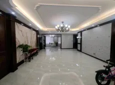 召陵区|双汇华府4室2厅2卫出售