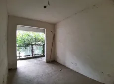旌阳区|龙湾上城4室2厅2卫出售|买房租房佣金全返