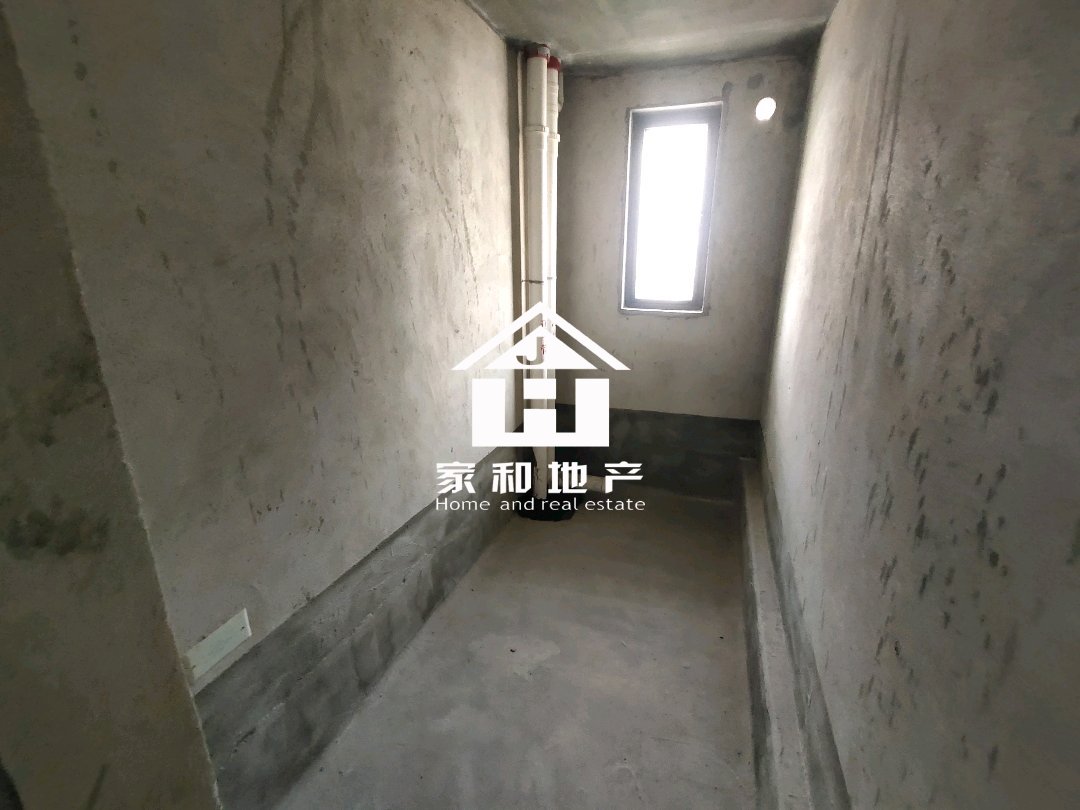 光大天骄御景,天骄御景全新毛坯四房带车位69万6