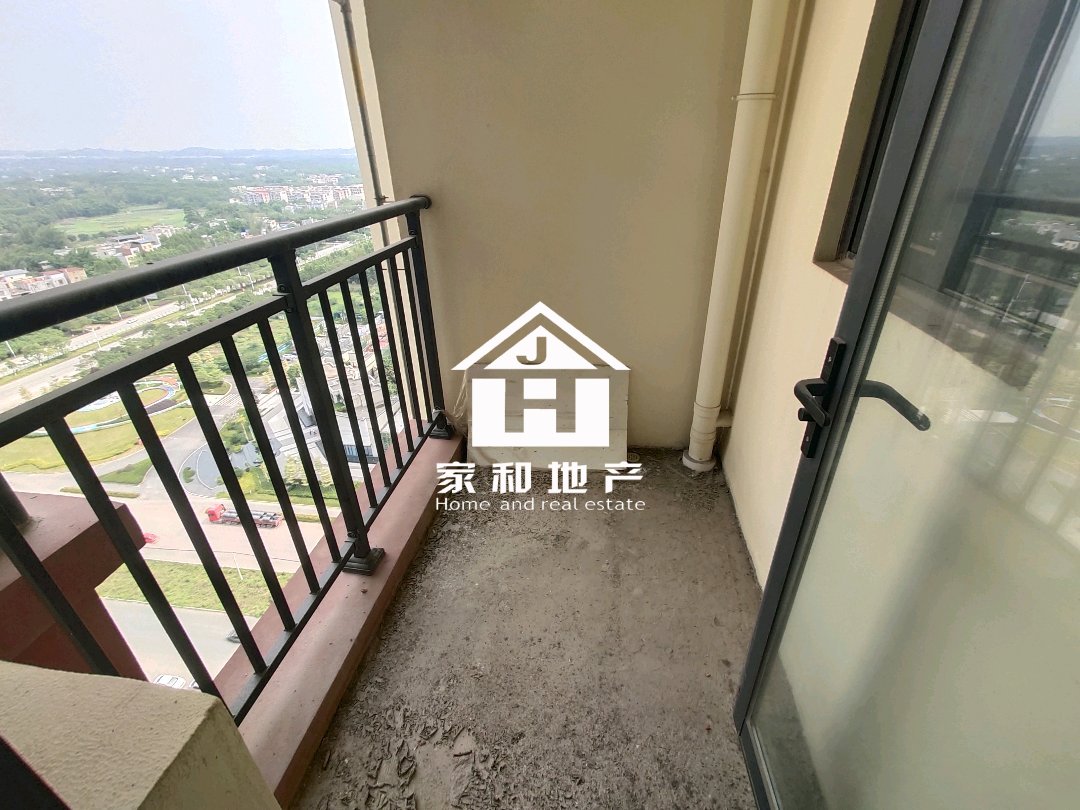 光大天骄御景,天骄御景全新毛坯四房带车位69万9