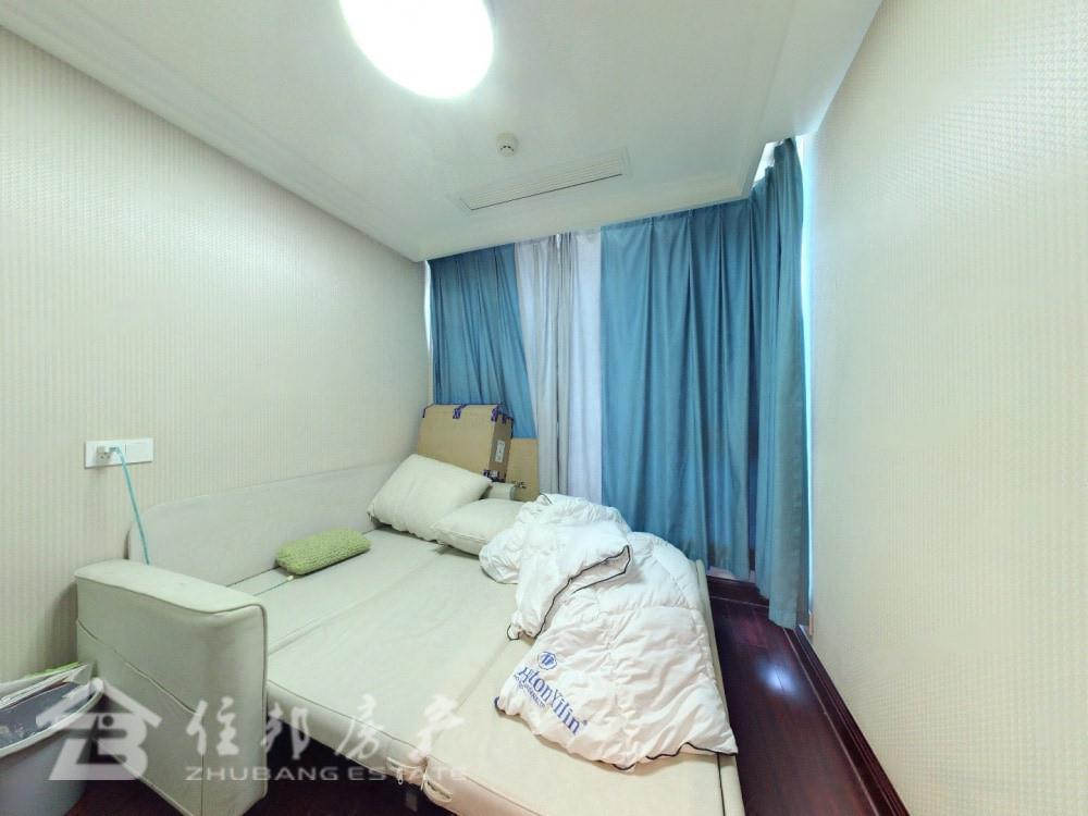 江南名府,滨江江南名府买3室2厅2卫0阳台送2个花园4