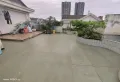 凯悦广场附近，跃层带花园，20