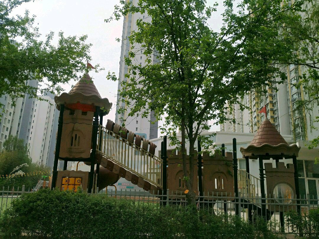 莲池区丽景蓝湾精装3室2厅2卫二手房出售13
