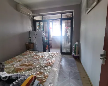 七十二处西苑小区2室2厅2卫普通