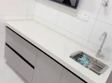 源汇区|月湾湖东岸1室1厅1卫出售