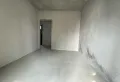 昆明路，世贸城，毛坯带车位，新证4