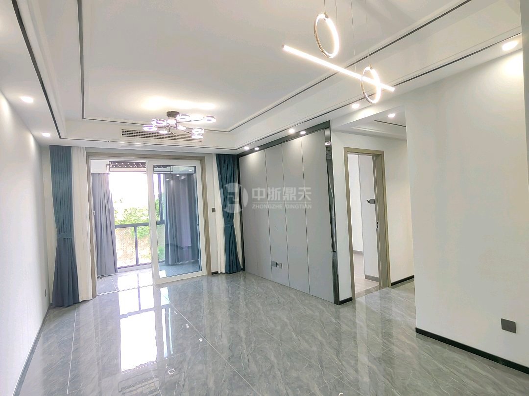 卧龙天香南园,89平米三房二卫精装出售159.8万8