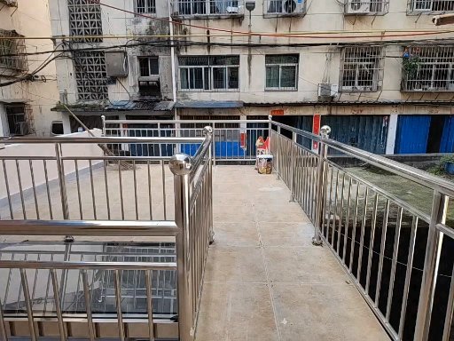 新建区长堎镇豪装3室2厅2卫二手房出售2