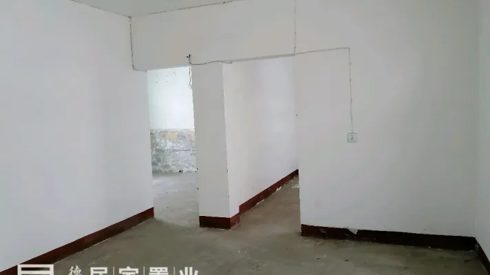银海棉业小区内门面2间2层
