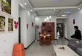 公园旁 大小区 三室双卫6