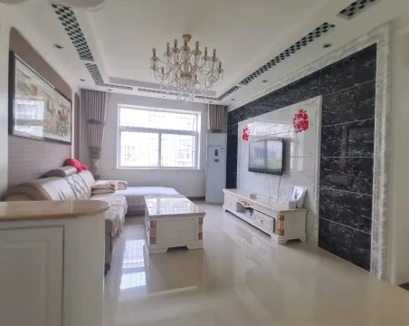 中奕华府2室2厅1卫朝南北精装