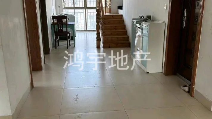 复式楼，精装修，拎包入住