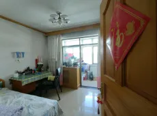 城西区|冷湖路人行家属院3室2厅2卫出售