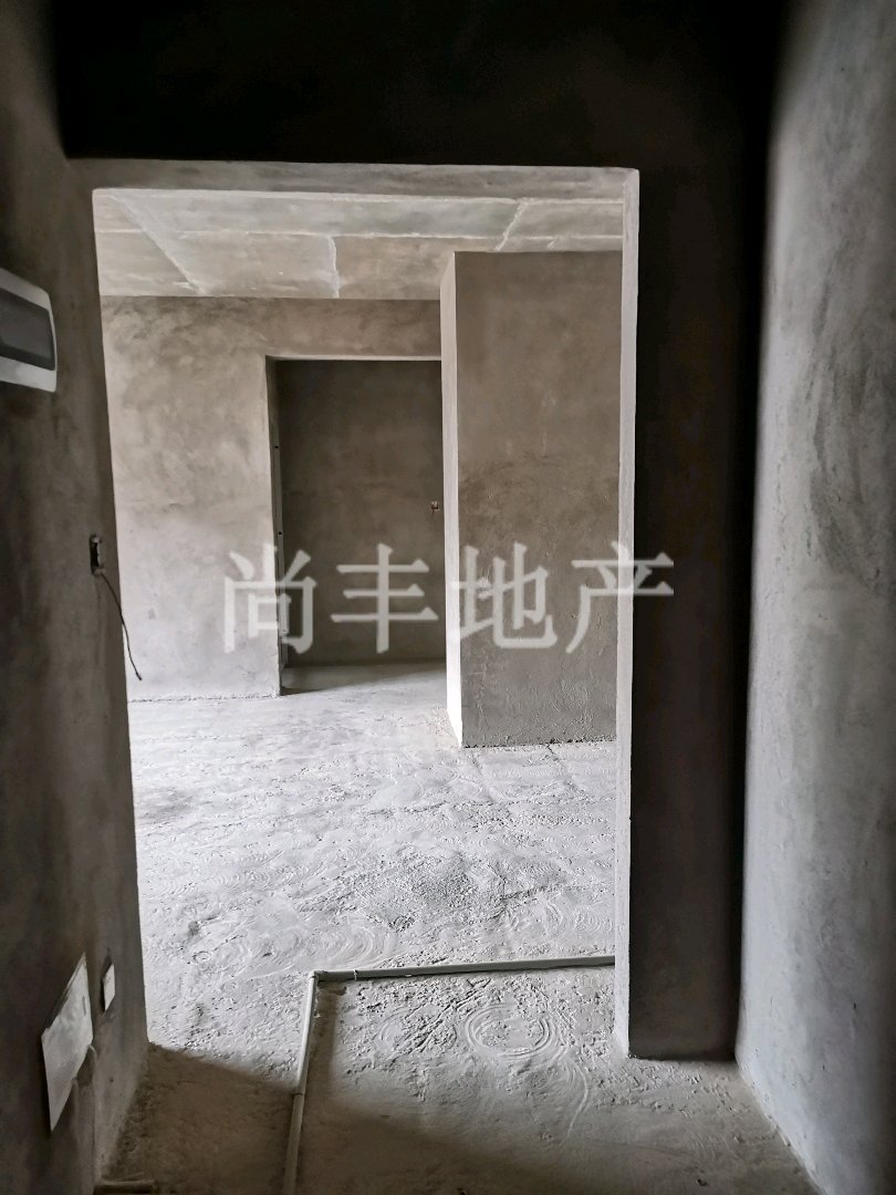 东片区 保渡小学对面 紫云首 府 南北向 端户-紫云首府二手房价