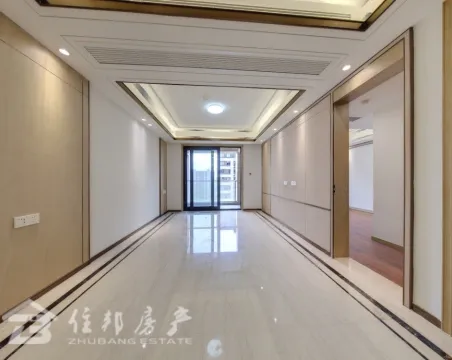 国之璟府3室2厅2卫朝南北精装