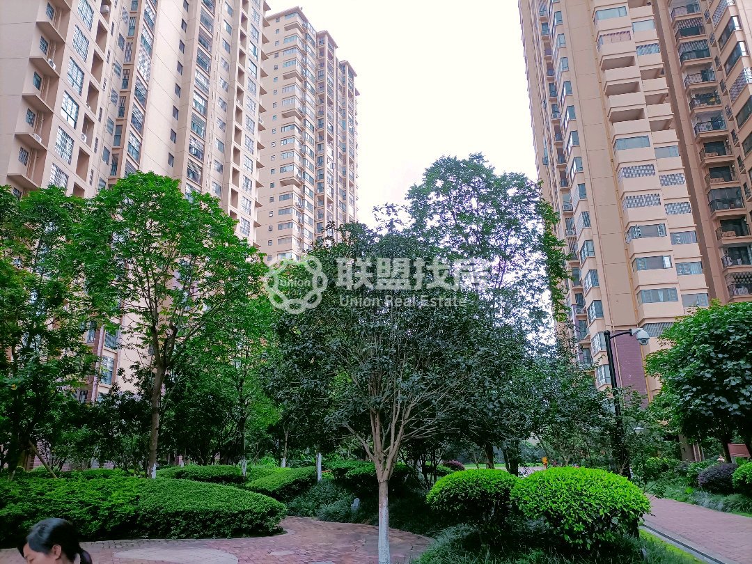 广汇东湖城,广汇东湖城31万元58㎡1室1厅1卫1阳台精装，好房出售13