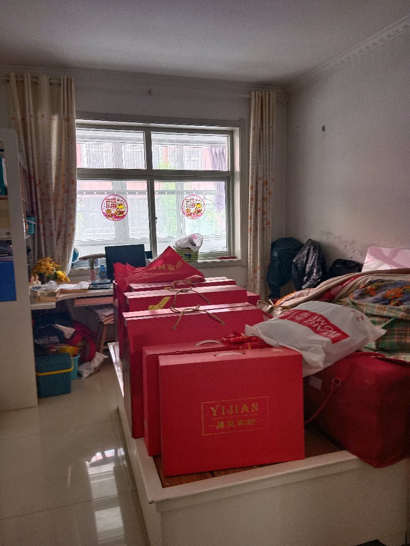大名环保局家属院,西户，简单装修，有车库另加10万，无储藏间，能更名5