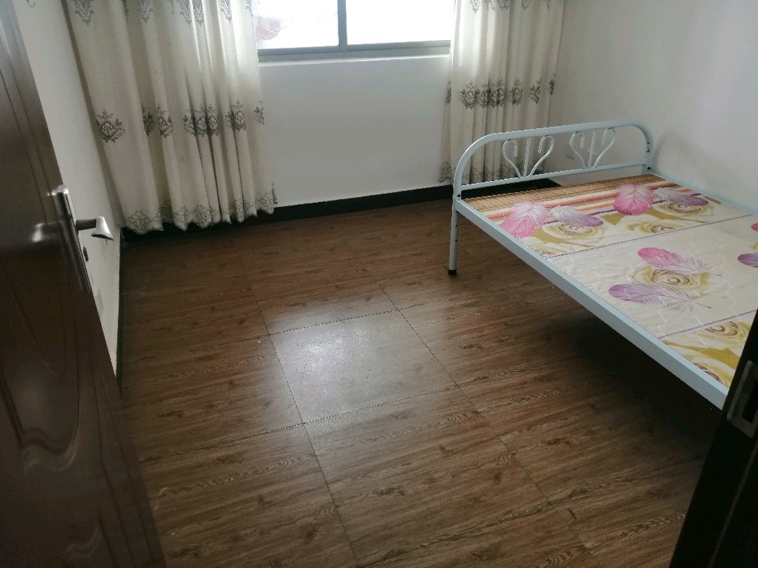 曲靖麒麟职教集团家属院,沿江职教园区对面交通便利购物方便7