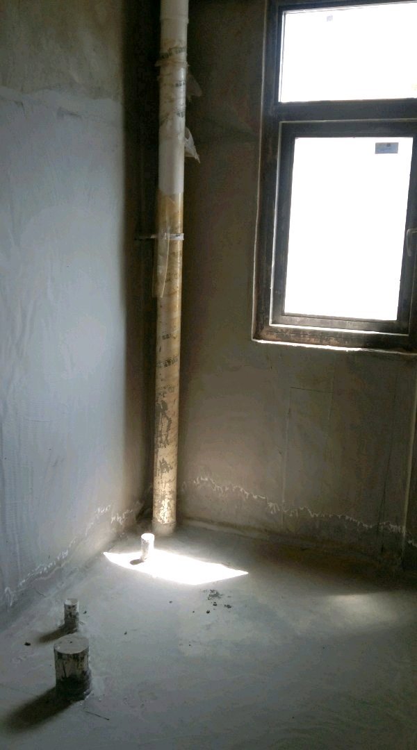 麒麟区东片区毛坯4室2厅2卫二手房出售7