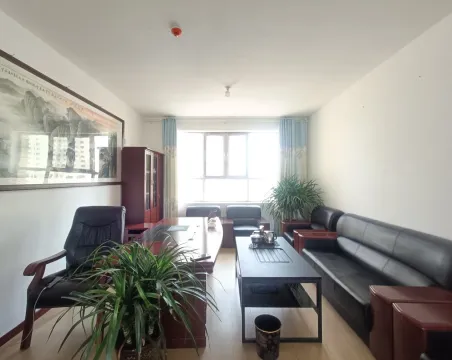 凤翔名都3室2厅1卫朝南北精装