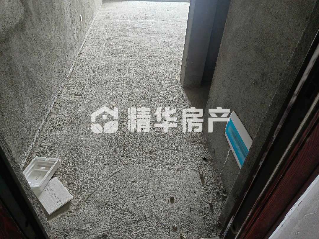 东街明珠3房2厅，纯毛胚，户型方正-东街明珠二手房价