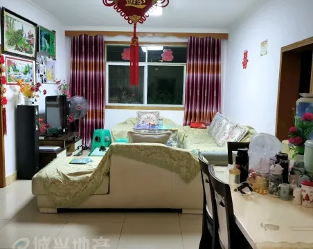 万源驮山南路3室2厅1卫朝南普通