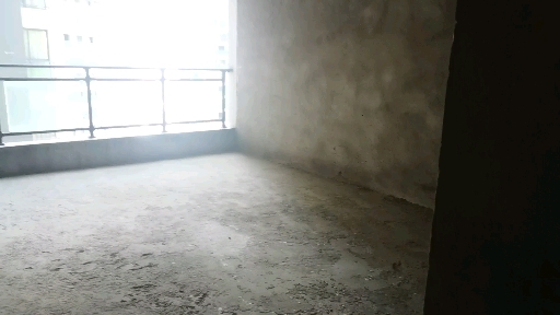 麒麟区南片区毛坯4室2厅2卫二手房出售1