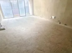 楚雄市|伟业广场4室2厅2卫出售