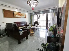 高州市|东方新城4室2厅2卫出售