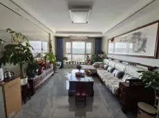安定区|览山国际三期3室2厅2卫出售