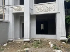 芒市|胶林小区5室2厅5卫出售|买房租房佣金全返
