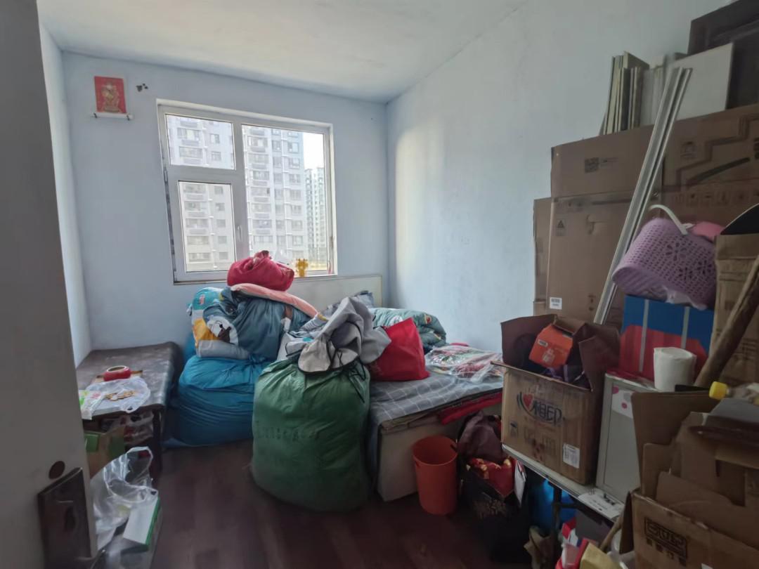 城区城西毛坯3室2厅1卫二手房出售4
