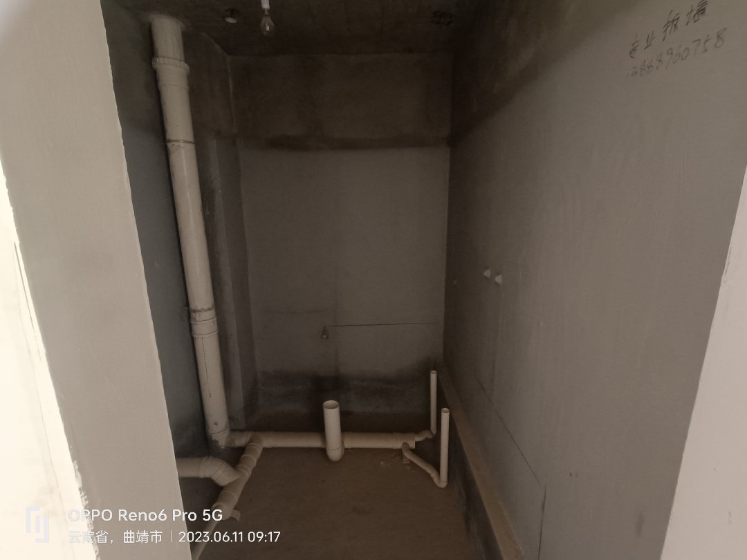 麒麟区东片区毛坯4室2厅2卫二手房出售11