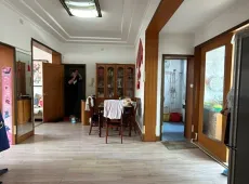 福山区|松霞小区4室1厅1卫出售|买房租房佣金全返