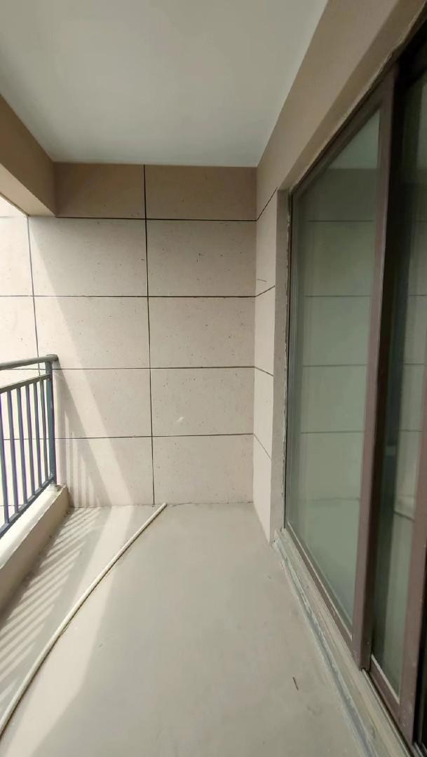中骏雍景台,中骏雍景台，采光好，经典3室2厅9