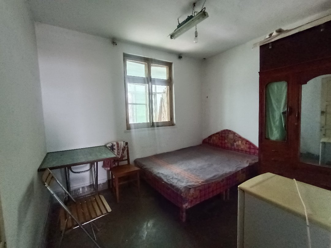 西南京路新世纪社区,周边配套设施齐全,性价比超高西南京路新世纪社区3