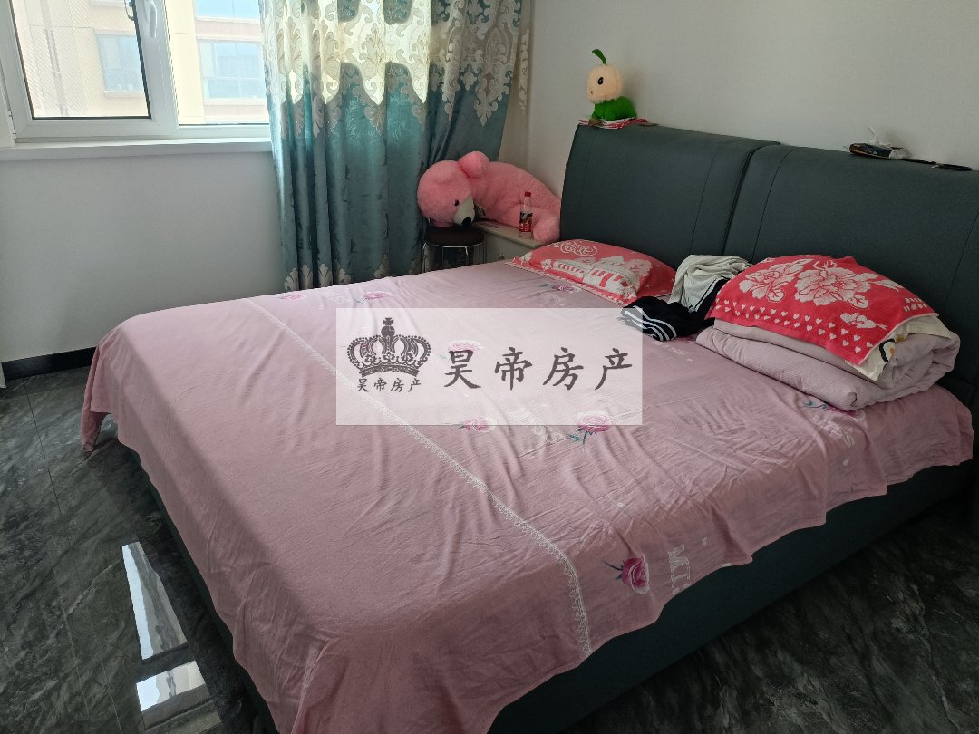 煜景花园,煜景花园三室两厅两卫的  南北通透  精装修家具家电全带6