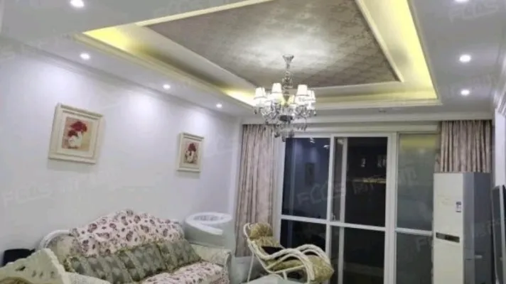 皇马公寓，精装修，拎包入住，嘉高对面