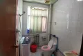 福乐花园东区，多层二楼，三室二厅二卫。14