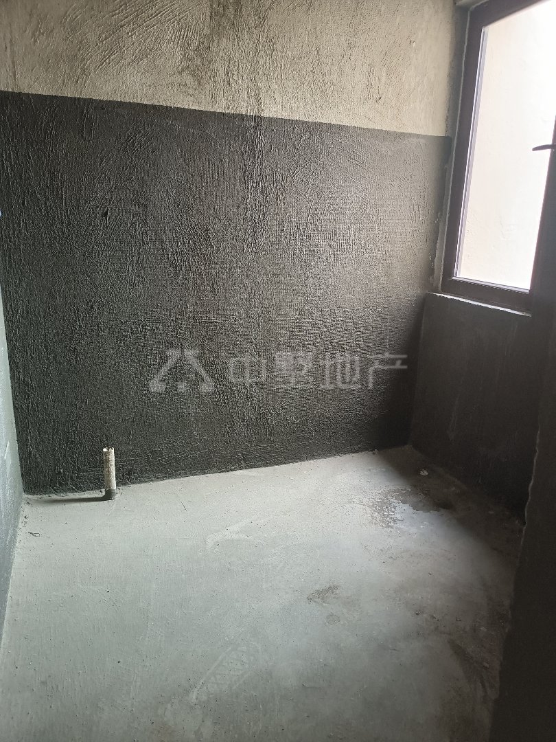 建投铂悦府,南湖旁纯洋房社区交通方便3