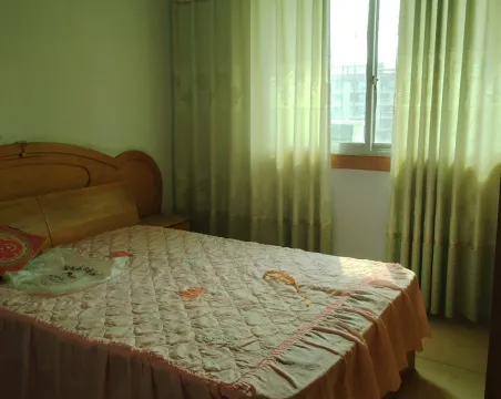 滨江小区3室1厅1卫普通